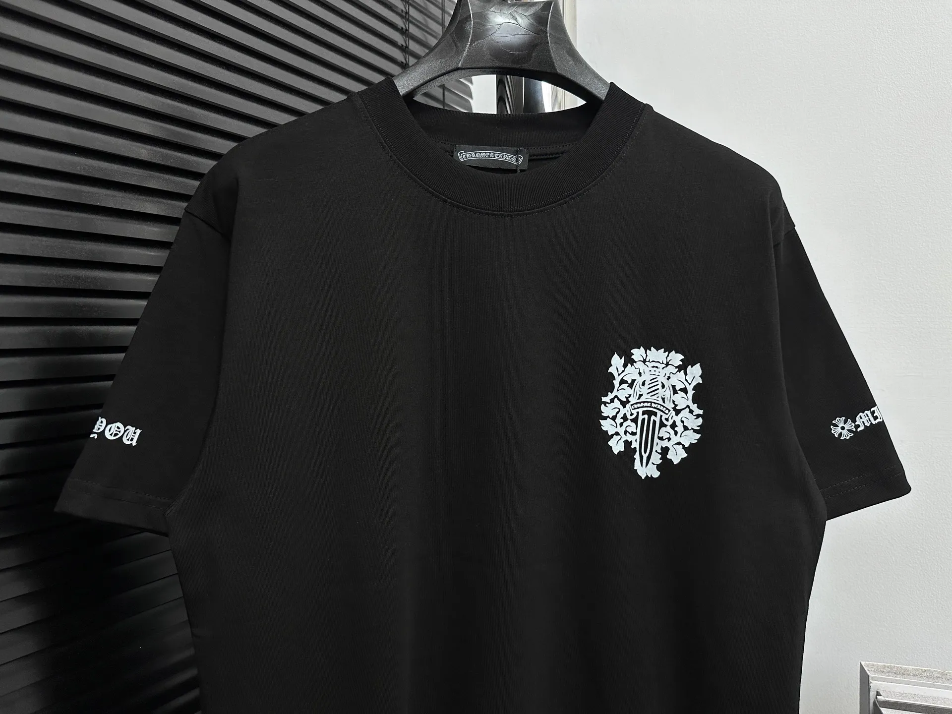 🅿️170 [Chrome heart*] Chrome heart 25ss early spring new short-sleeved T-shirt ·280g 100% cotton double yarn jersey fabric ·Special thickened 32 pieces of double-strand 1x1 thread in the same cylinder custom dyeing ·Double-needle stitching and cross-stitching technology ·Original main mark washed tag Color: Black White Size: S-XL